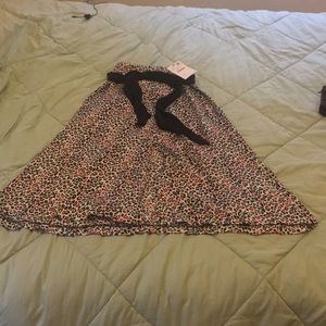 NWT Zara size small cheetah skirt with back slit.